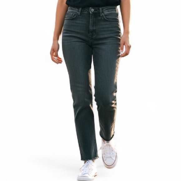 Hollister Denim - Hollister Mom Jeans Ultra High Rise W26 L25 Gray Vintage Stretch